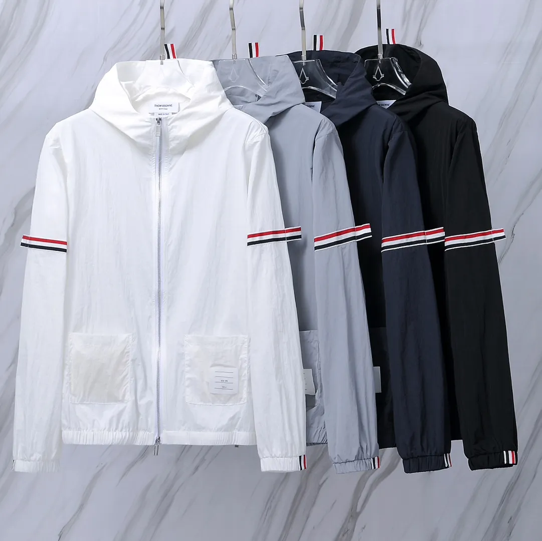 ：YT 01 （TB ） THOM BROWNE TBClassic Spf 80+ Breathable White/Black/Navy Blue/Gray TB Same Style TB TB Factory 38 Quality Same Style TB TB ：White/Black/Navy Blue /Gray Size：1/2/3/4